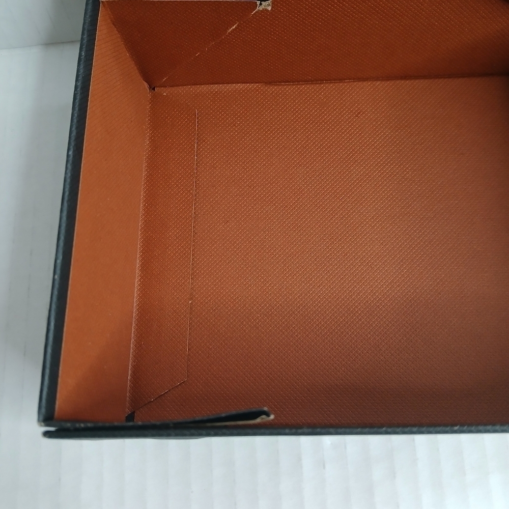 Coach Small Gift Box 2018 Magnetic Closure 5" x 7" Storage Container - Picture 13 of 13